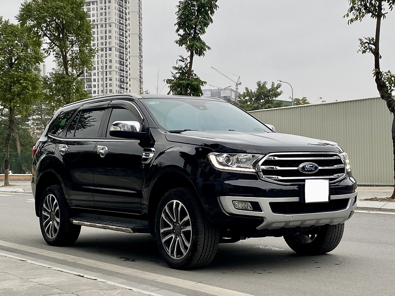 Đánh giá Ford Everest BiTurbo 2019